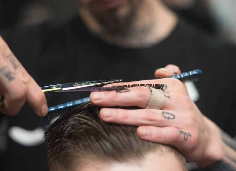 9 Migliori Tagli di Capelli Dopo un Trapianto di Capelli