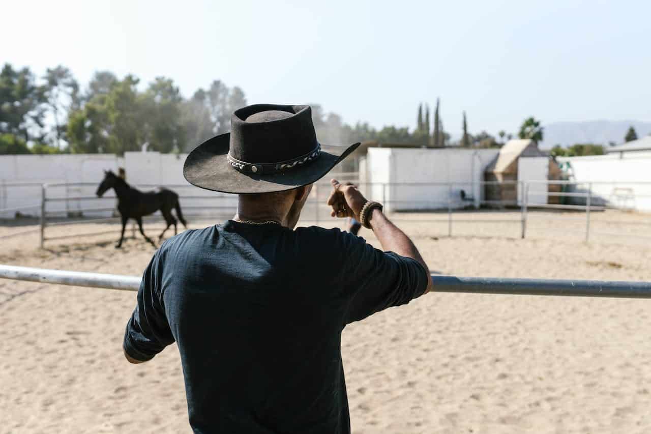 Can You Wear a Hat After a Hair Transplant? - Dr. Resul Yaman