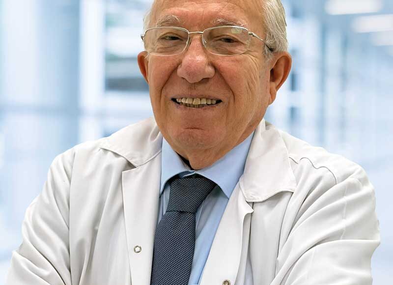 Op. Dr. M.Akif ÖZSOY